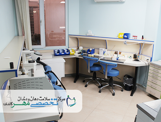 کلینیک دندانپزشکی مهر گاندی - بخش لابراتوار تخصصی دندانسازی (1)
